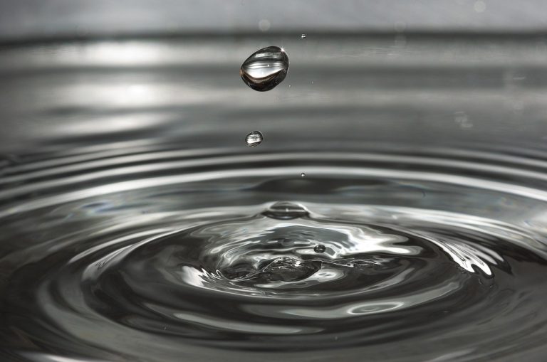 Quels sont le fonctionnement et les avantages d’un adoucisseur d’eau sans sel ?